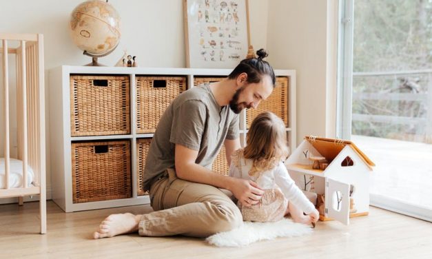 4 Effective Parenting Tips During COVID-19 Lockdown
